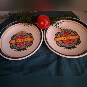 2 Italian Basilico Pomodoro Pasta Plates